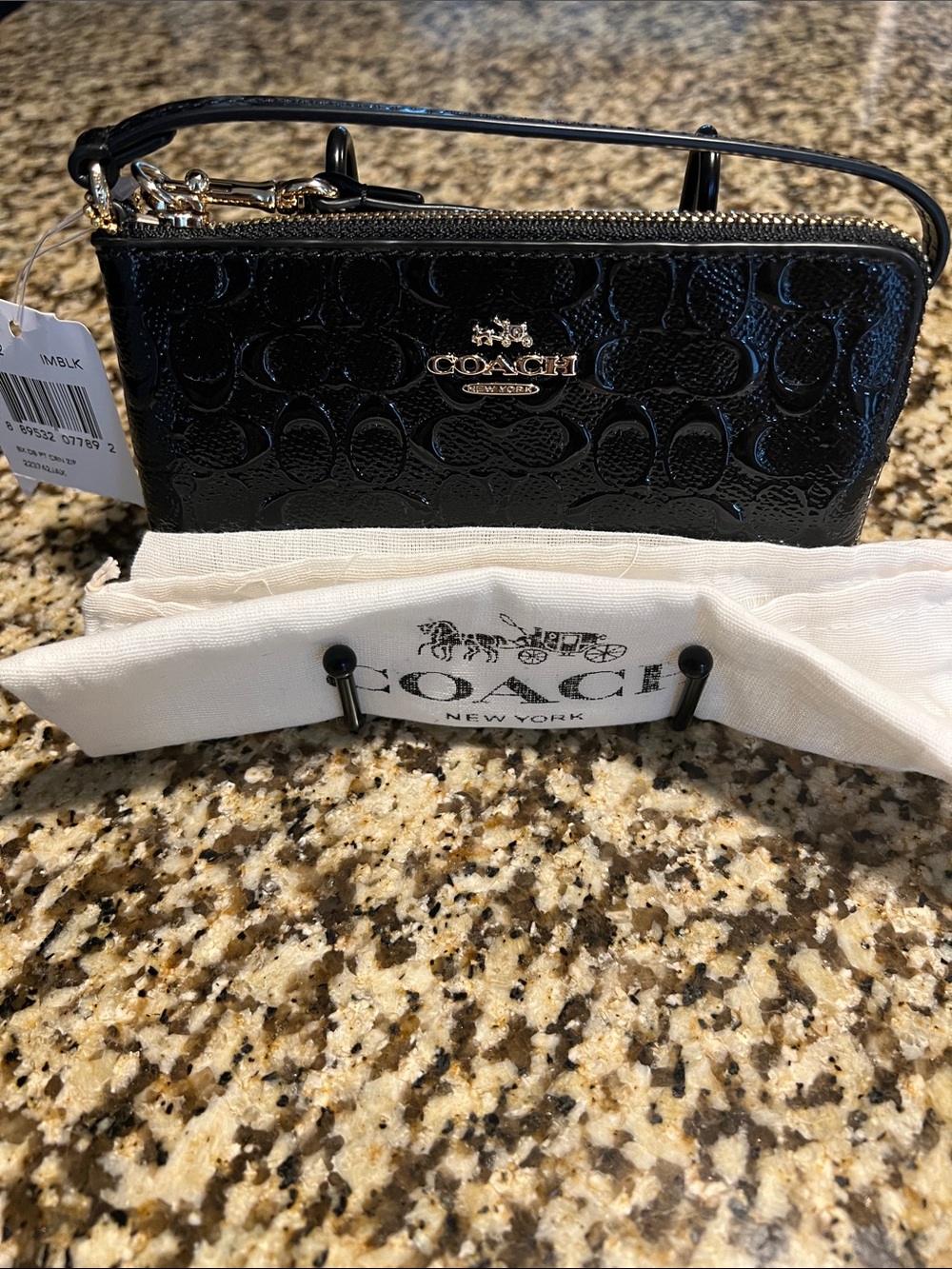 Coach Black Patent Wristlet Clutch with Signature Emboss - Picture 3 of 3